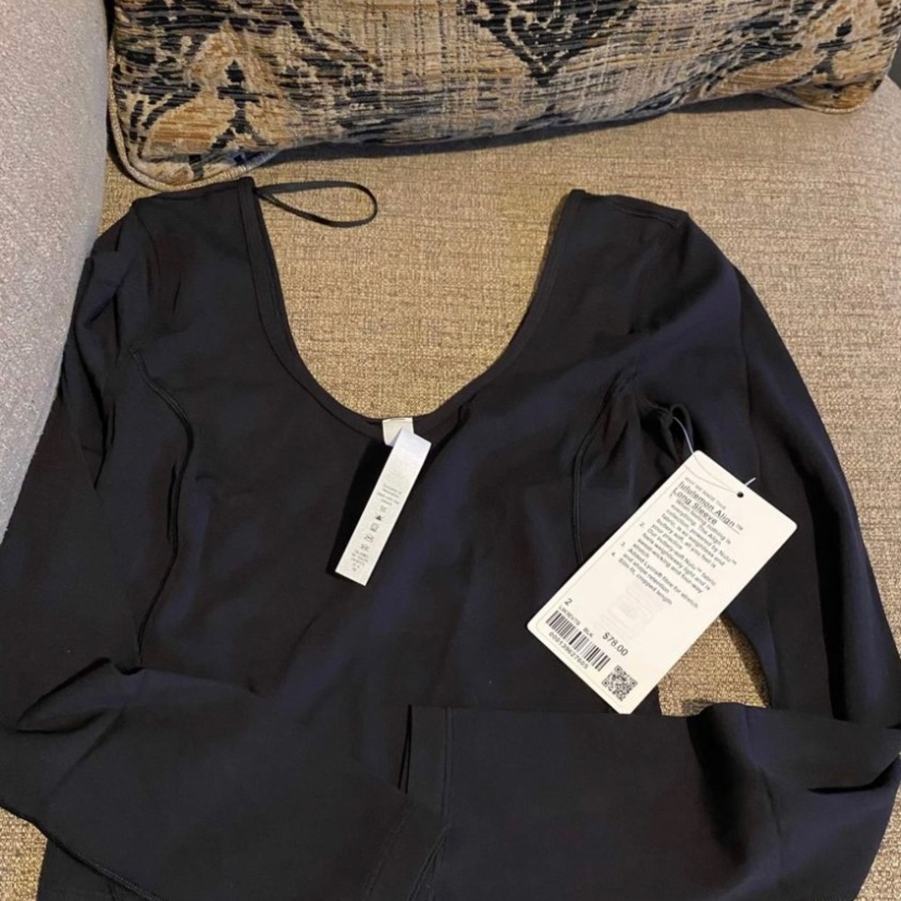 Align long sleeve